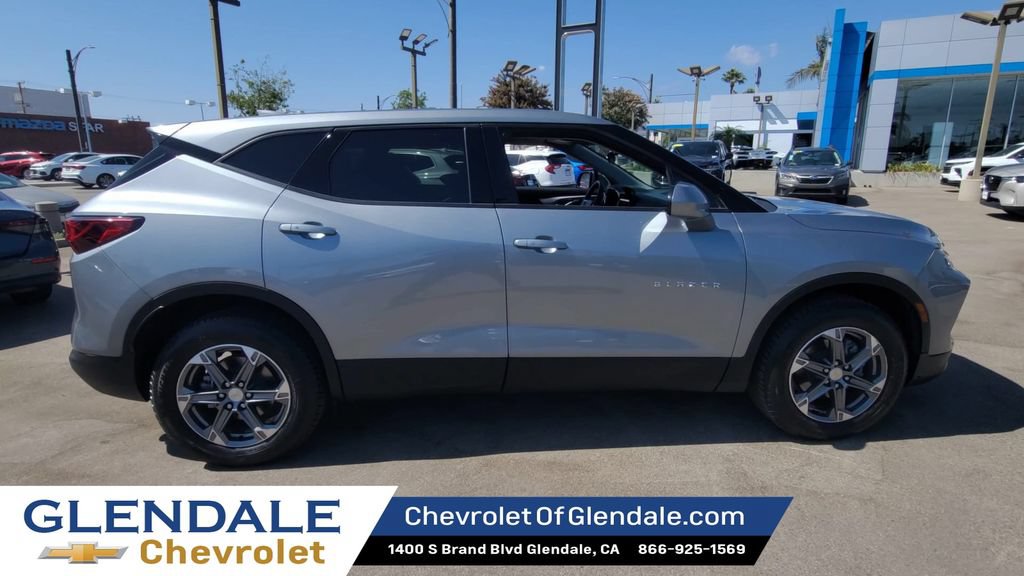 Used 2024 Chevrolet Blazer LT w/ LPO, Cargo Package AWD/4WD image 9