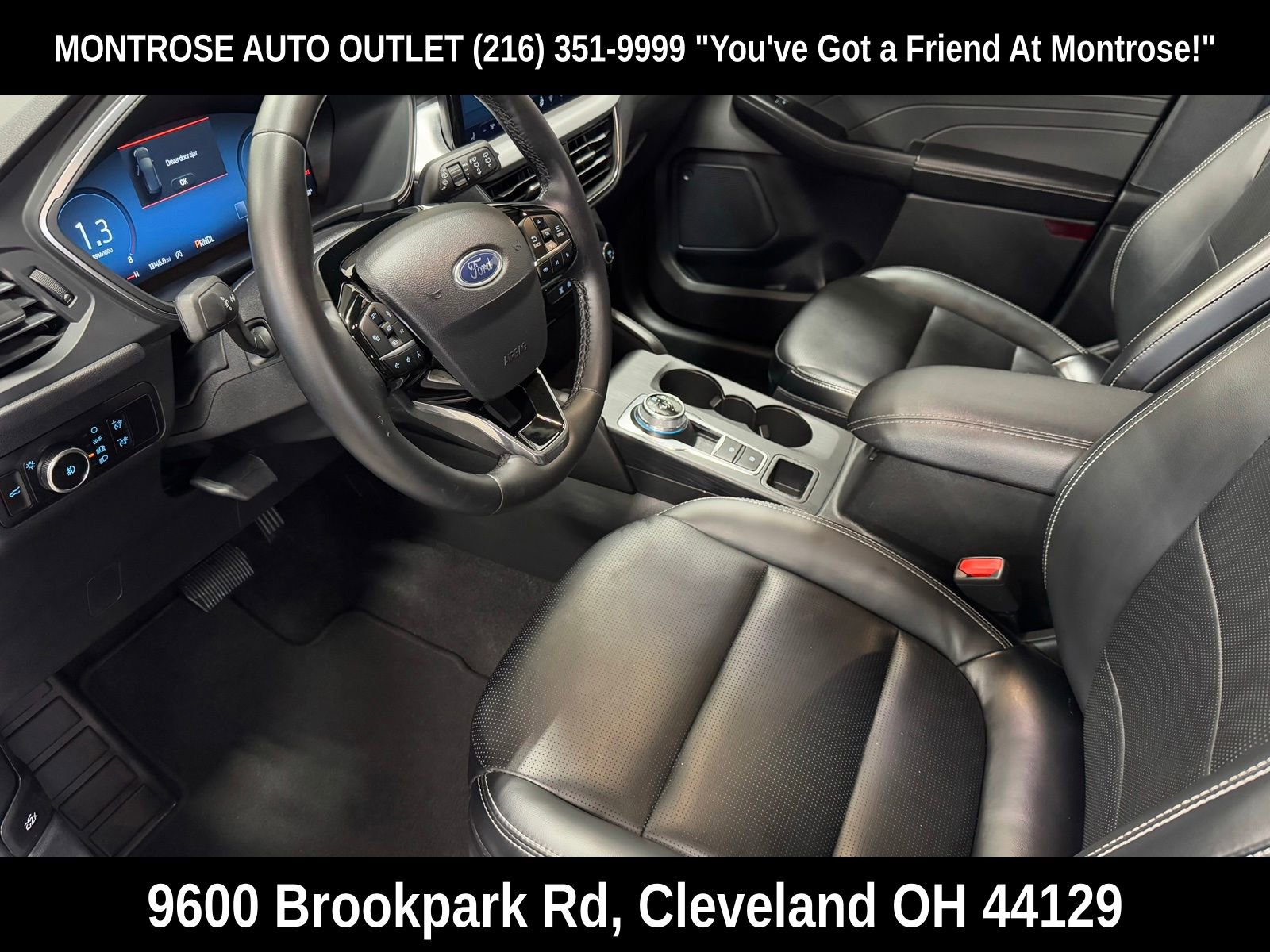 Used 2025 Ford Escape Platinum image 13