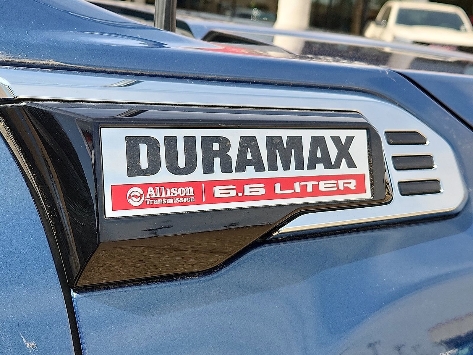 Used 2024 GMC Sierra 2500 Denali w/ Denali Reserve Package image 8