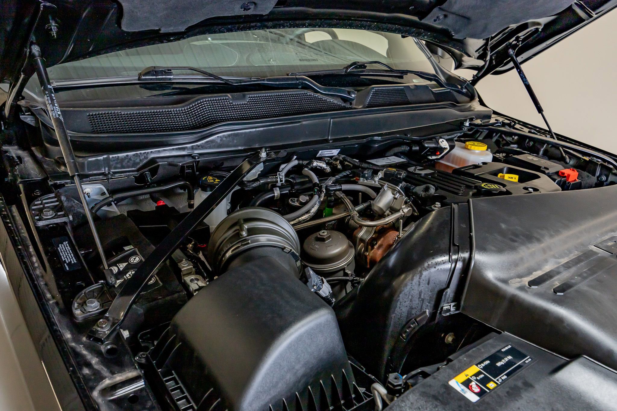 Used 2025 RAM 3500 Limited image 38