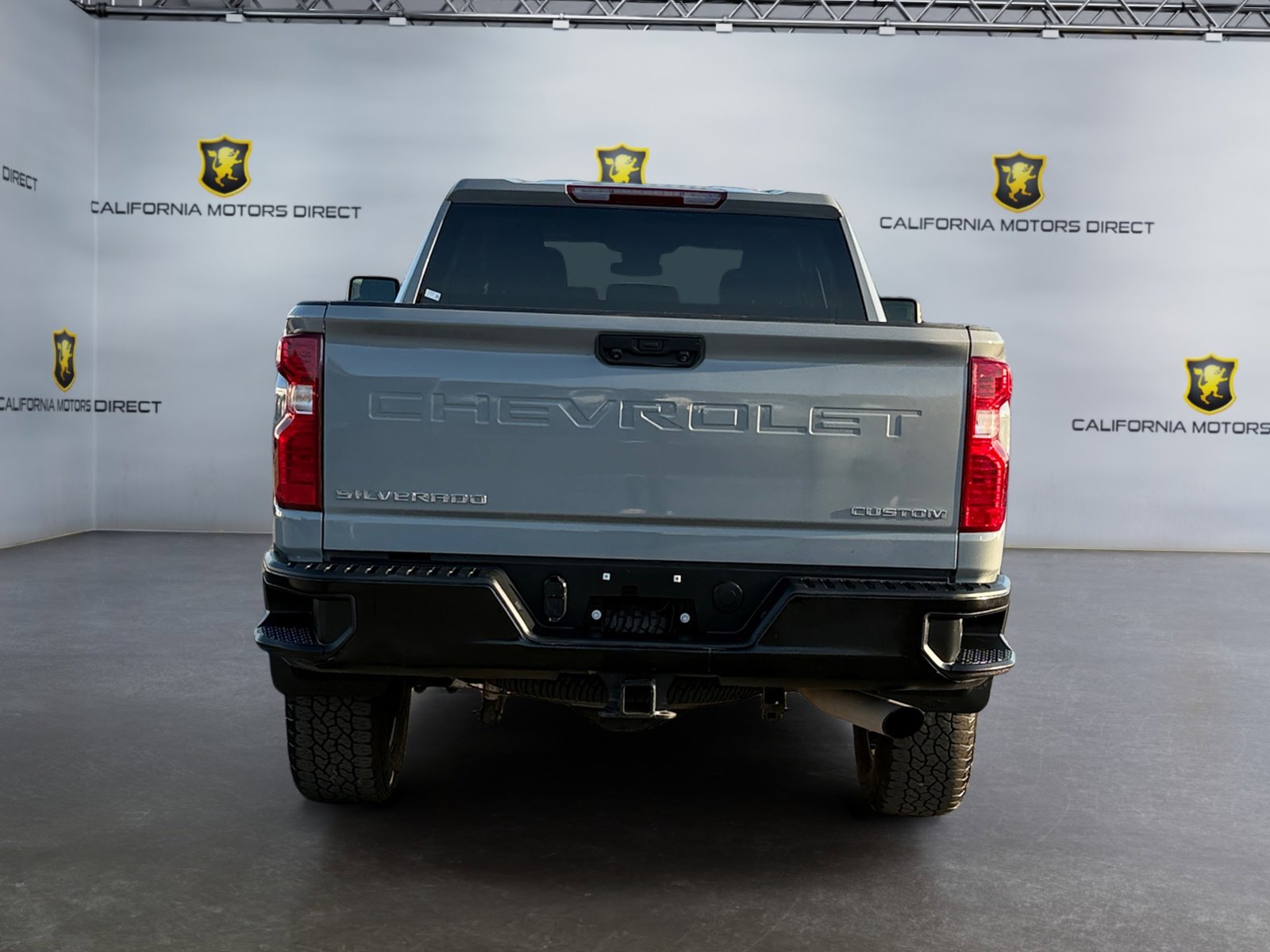 Used 2024 Chevrolet Silverado 2500 Custom w/ Custom Convenience Package image 4