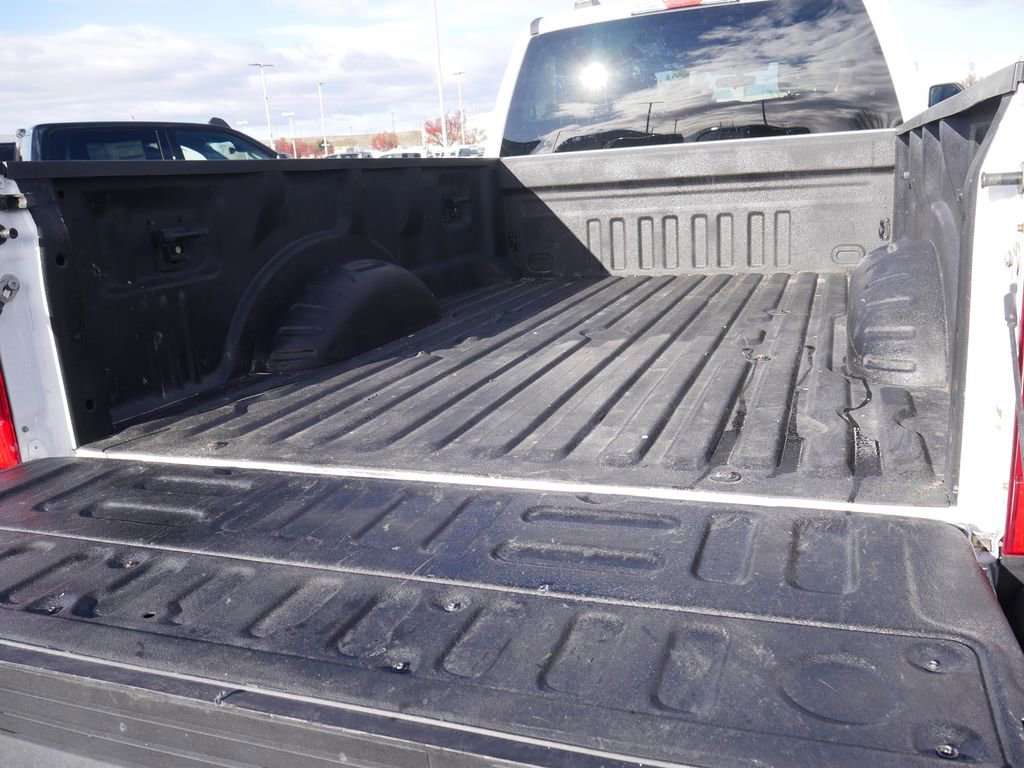 Used 2022 Ford F350 XLT w/ XLT Value Package image 11