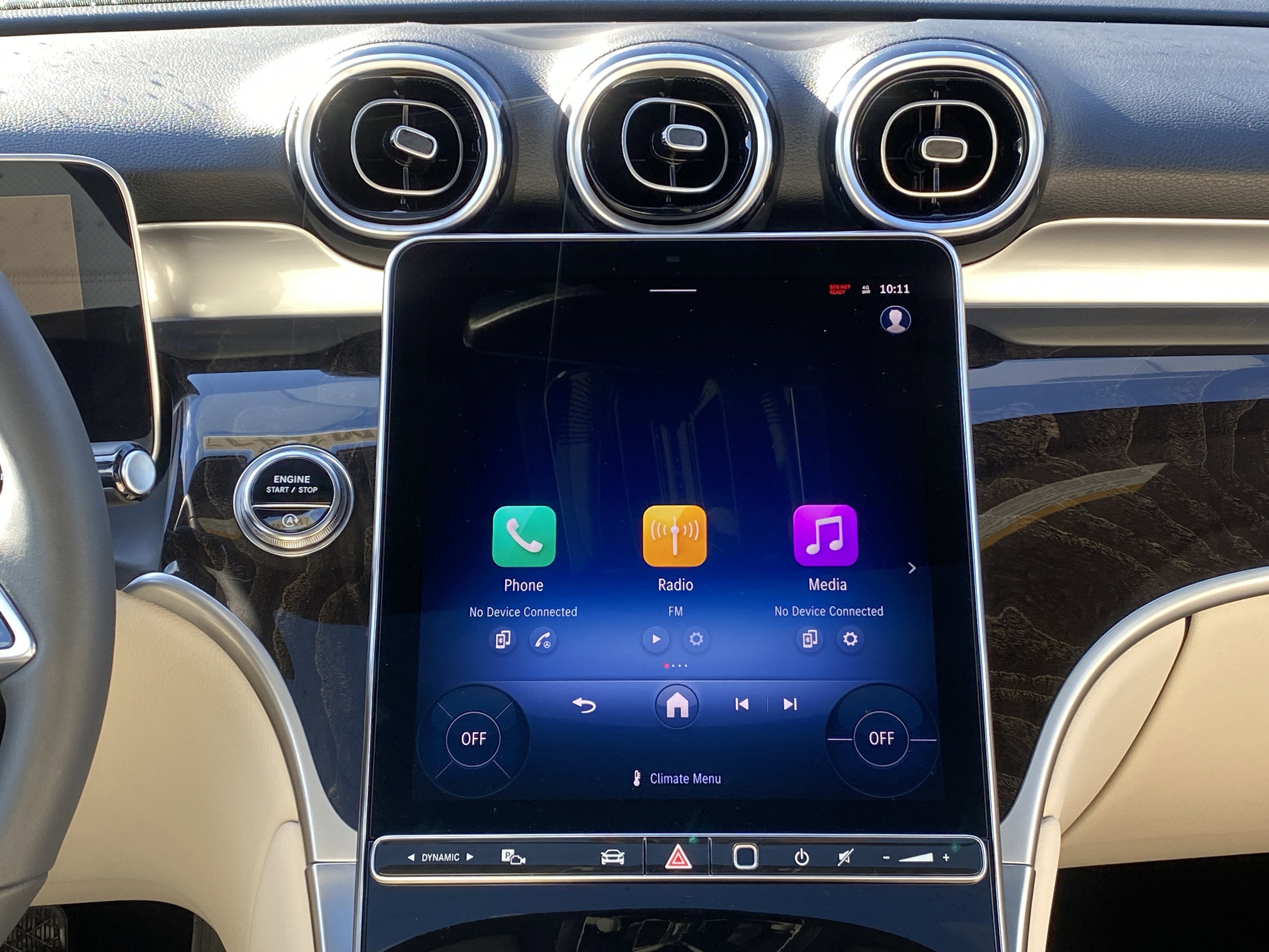 Used 2025 Mercedes-Benz GLC 300 4MATIC image 20