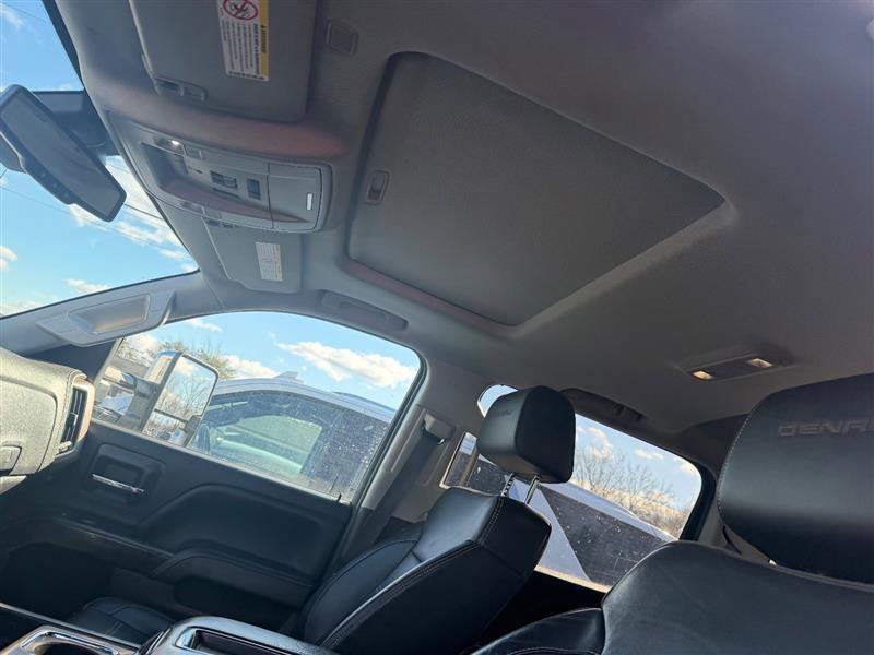 Used 2015 GMC Sierra 3500 Denali w/ Duramax Plus Package image 5