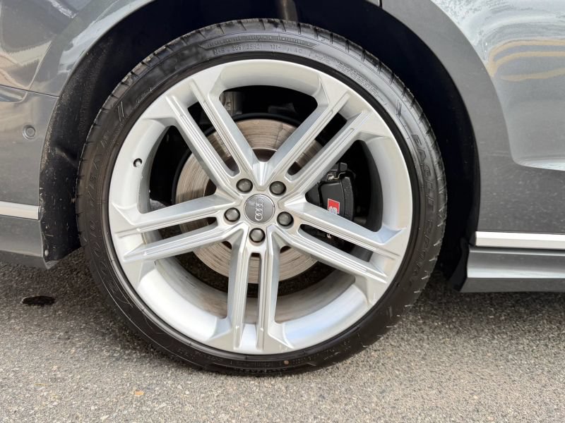 Used 2020 Audi S8 L AWD/4WD image 37