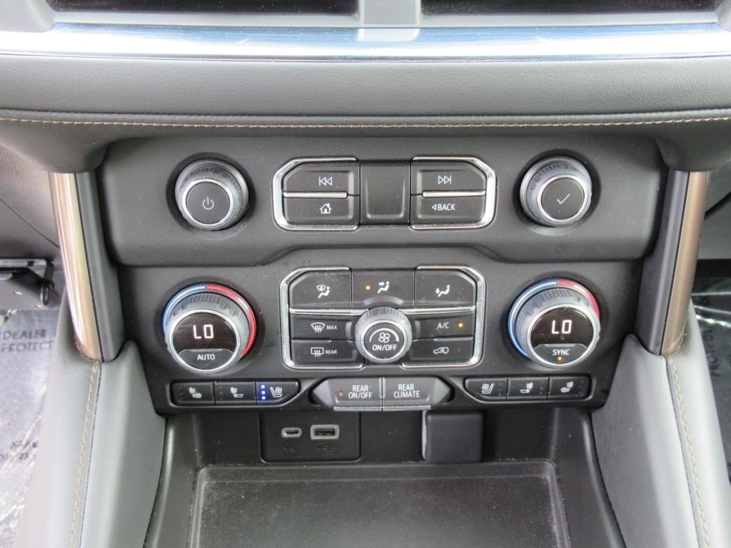 Certified 2022 Chevrolet Suburban High Country image 23