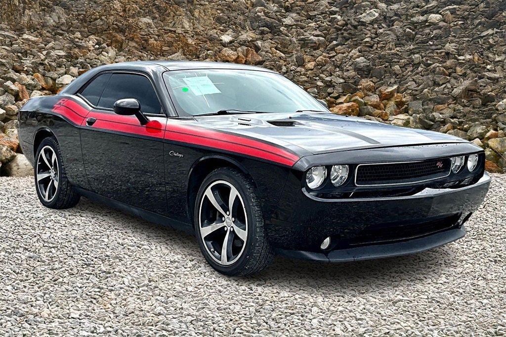 Used 2013 Dodge Challenger R/T image 10