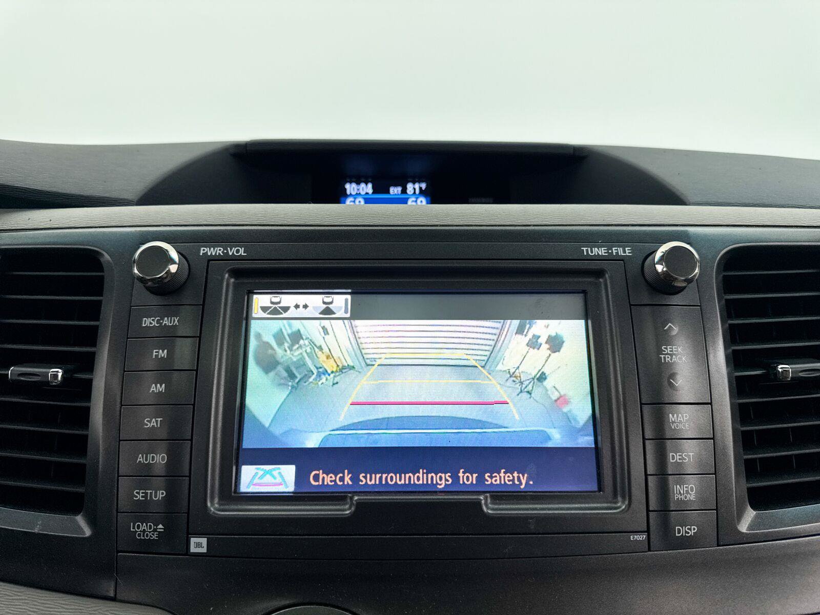 Used 2012 Toyota Sienna Limited w/ Premium Pkg FWD image 20