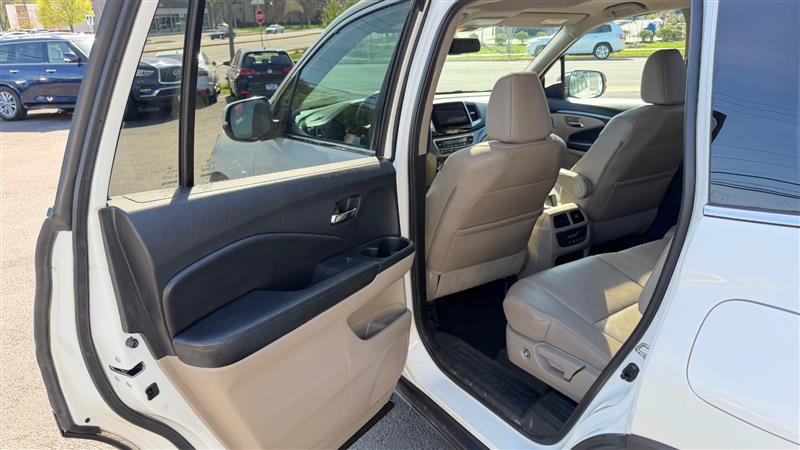 Used 2017 Honda Pilot EX-L image 44
