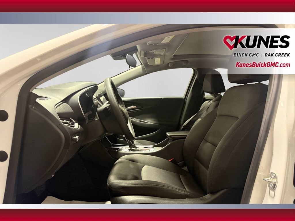 Used 2024 Chevrolet Malibu LT FWD image 22