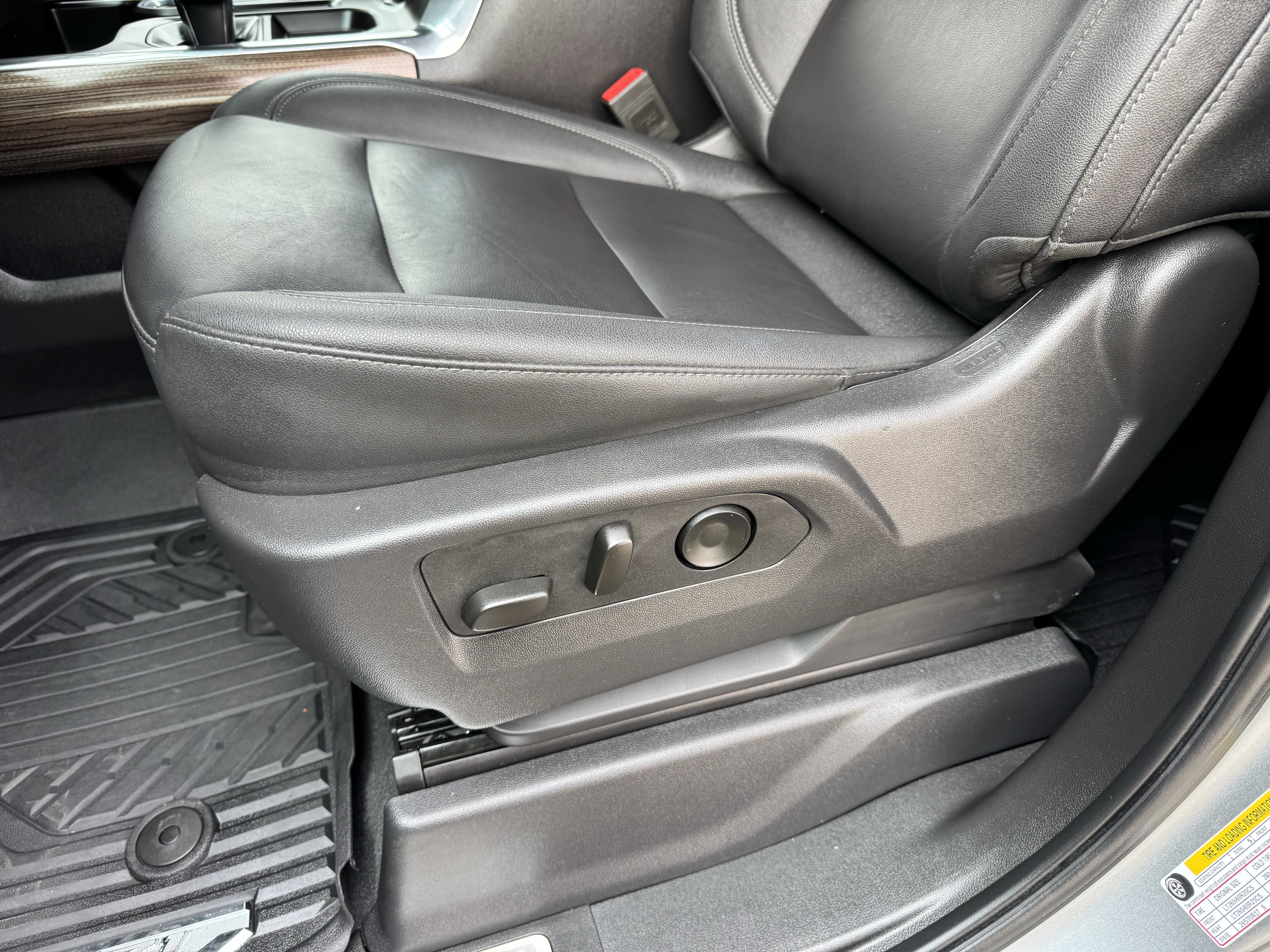 Certified 2025 Chevrolet Silverado 1500 LT Trail Boss w/ LT Trail Boss Premium Package AWD/4WD image 15