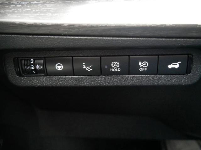 Certified 2024 Nissan Ariya AWD image 30