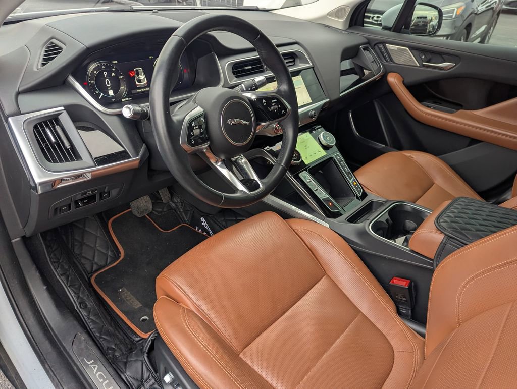 Used 2020 Jaguar I-PACE SE image 21