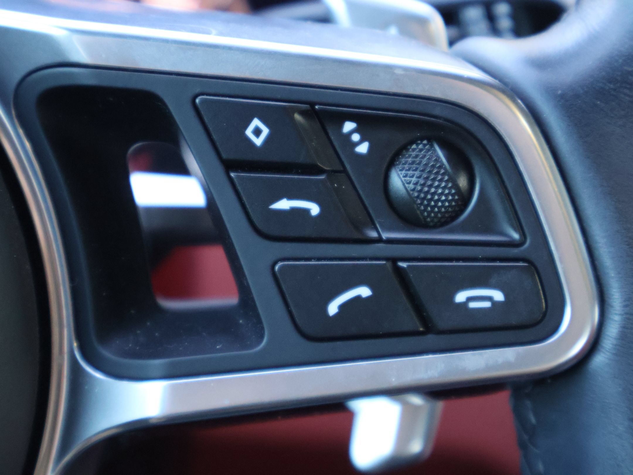 Used 2023 Porsche Cayenne GTS AWD/4WD image 17