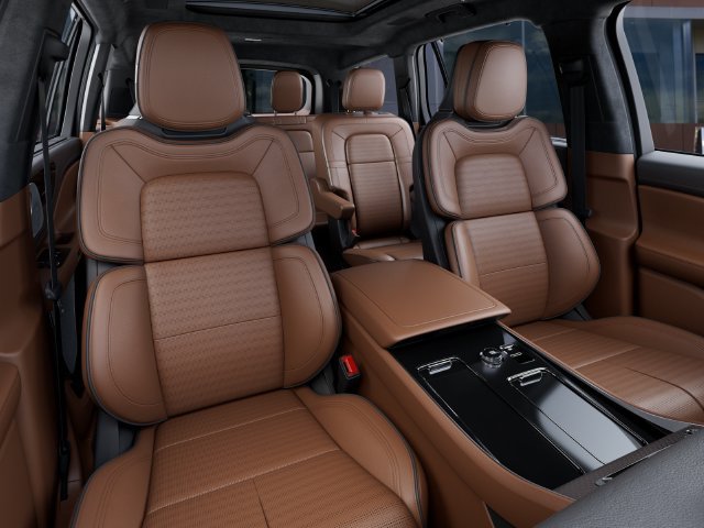 New 2027 Lincoln Aviator Black Label w/ Jet Appearance Package AWD/4WD image 10