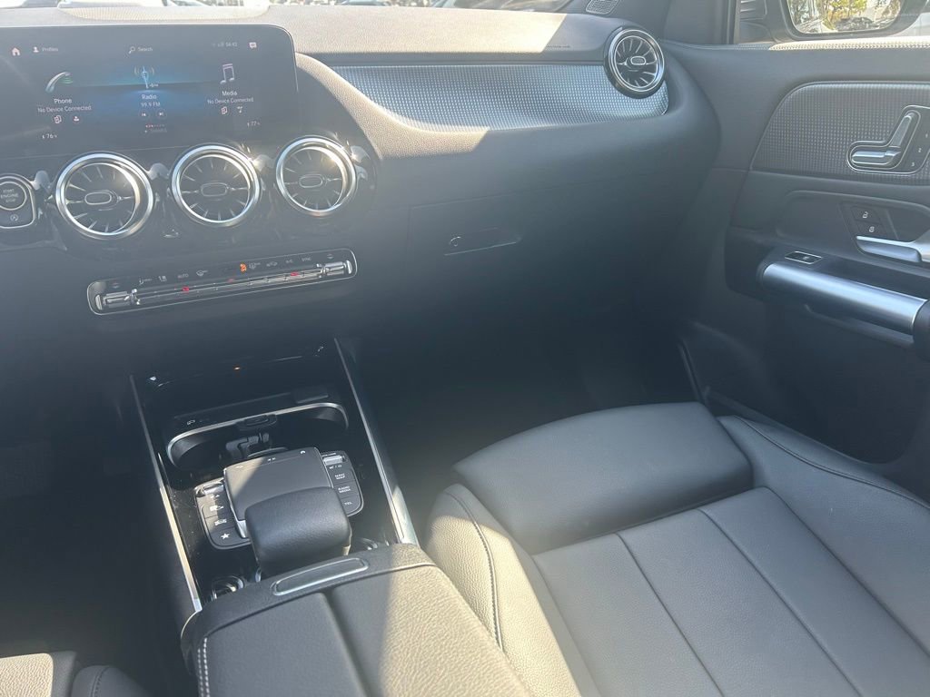 Used 2023 Mercedes-Benz GLA 250 image 11