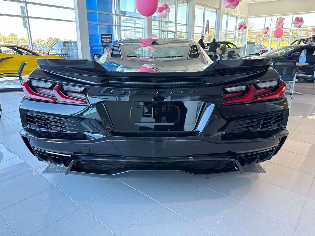 New 2026 Chevrolet Corvette E-Ray w/ Battery Protection Package image 13