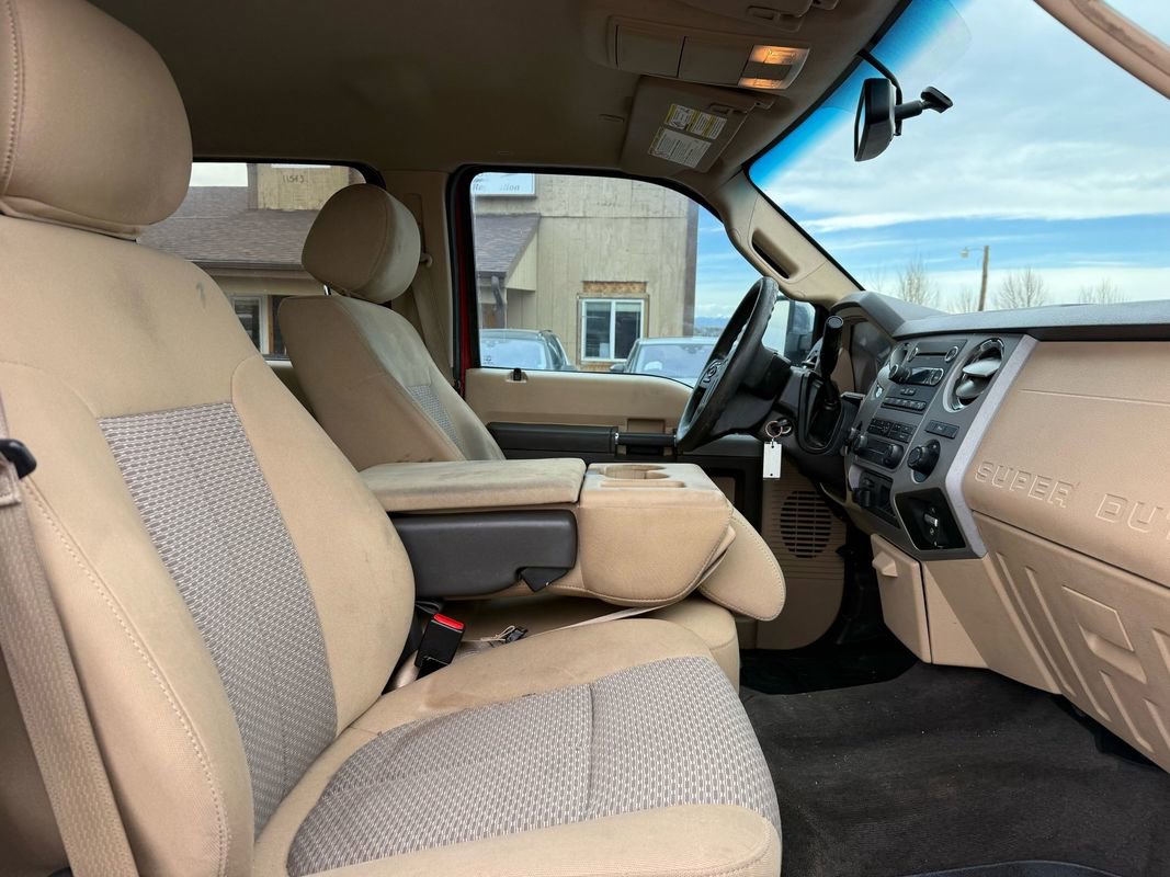 Used 2014 Ford F250 XLT w/ XLT Premium Package image 24