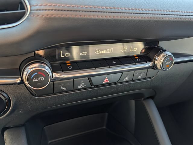Certified 2023 MAZDA MAZDA3 s AWD/4WD image 27