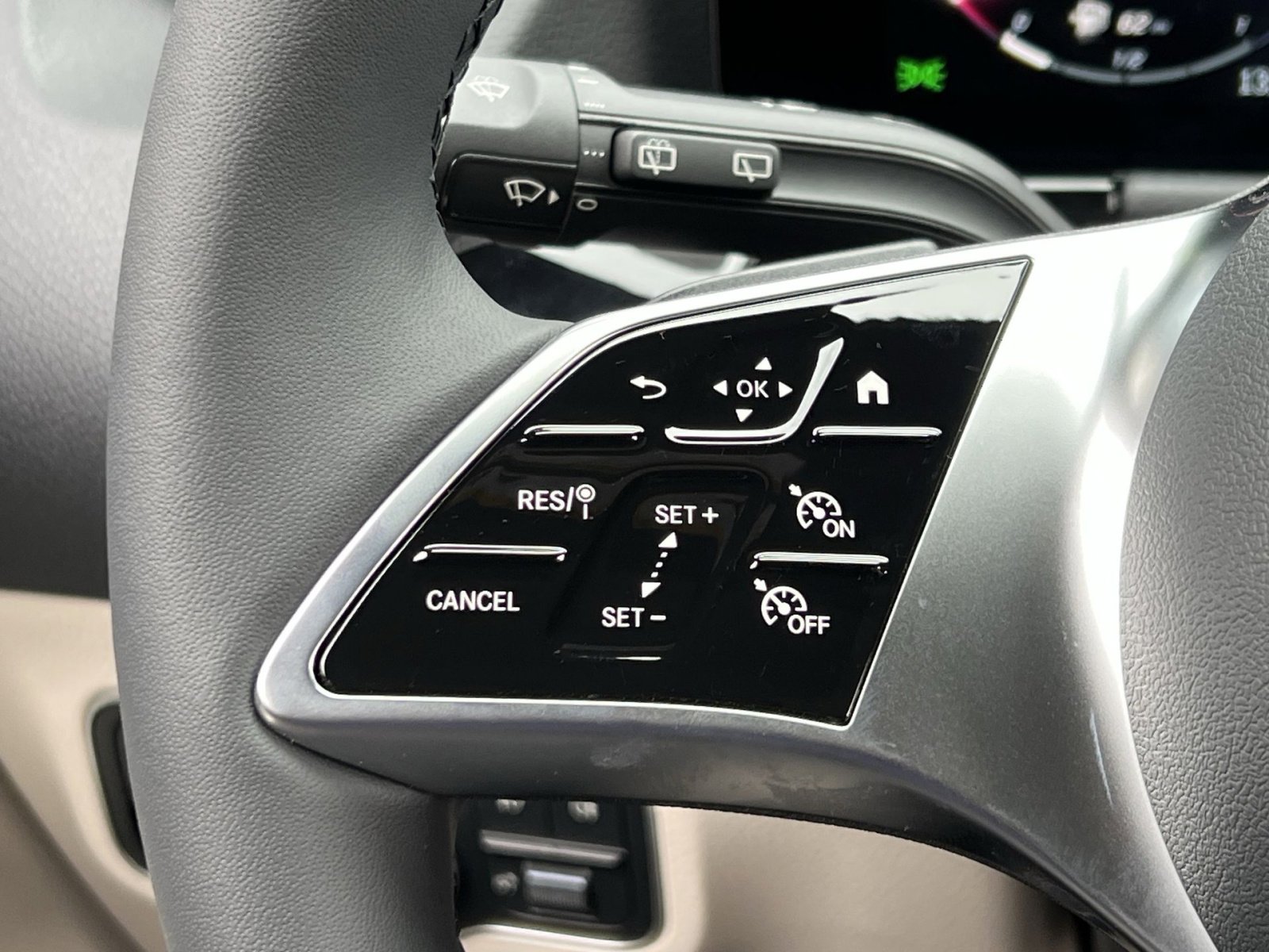 Certified 2026 Mercedes-Benz GLA 250 4MATIC image 30