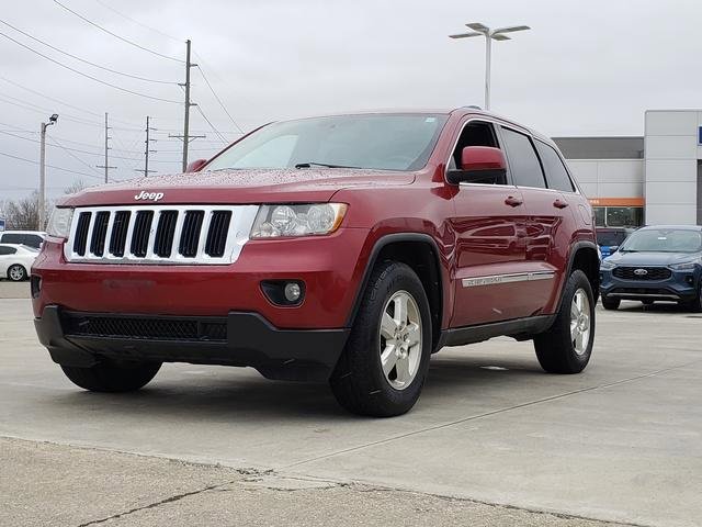 Used 2012 Jeep Grand Cherokee Laredo w/ Laredo E Group image 4