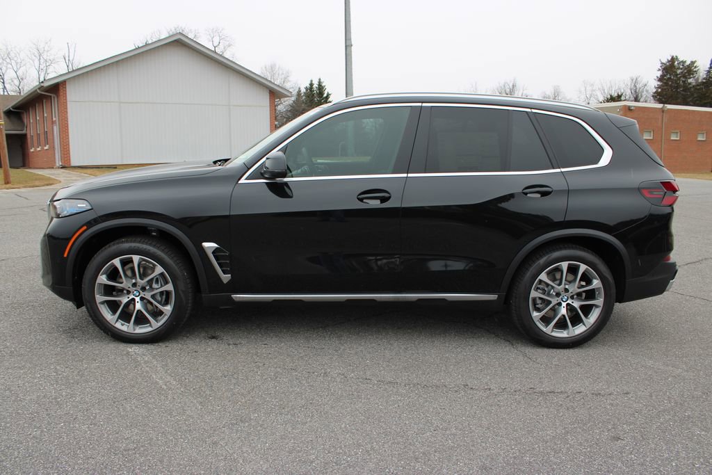 New 2026 BMW X5 xDrive40i w/ Executive Package image 5