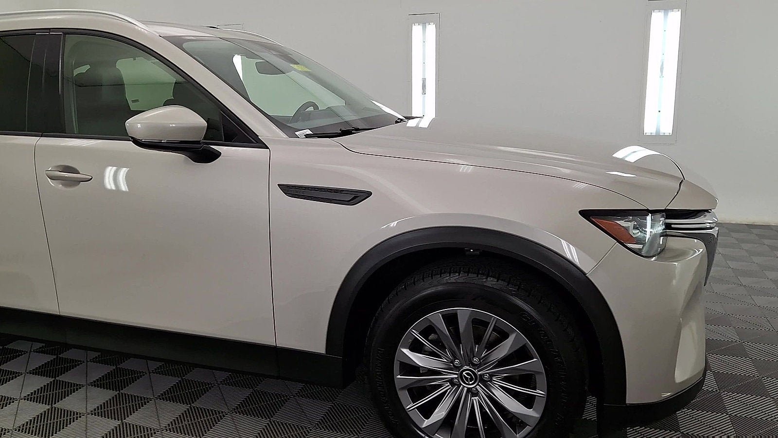 Used 2024 MAZDA CX-90 3.3 Turbo w/ Preferred Plus AWD/4WD image 6