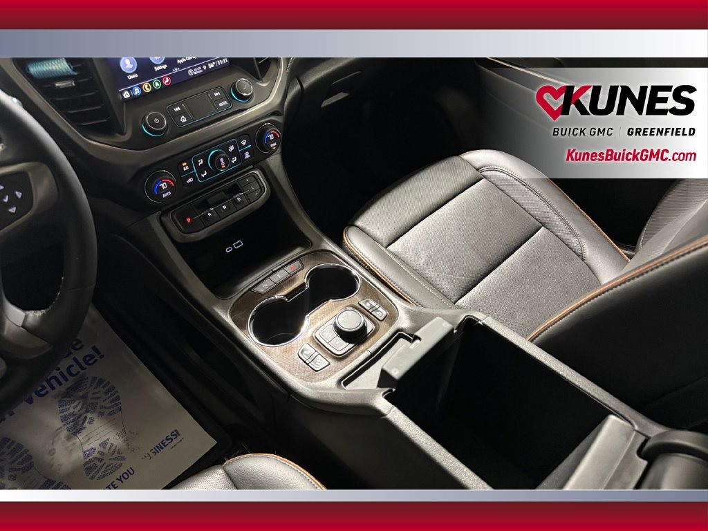 Used 2023 GMC Acadia AT4 w/ Technology Package AWD/4WD image 30