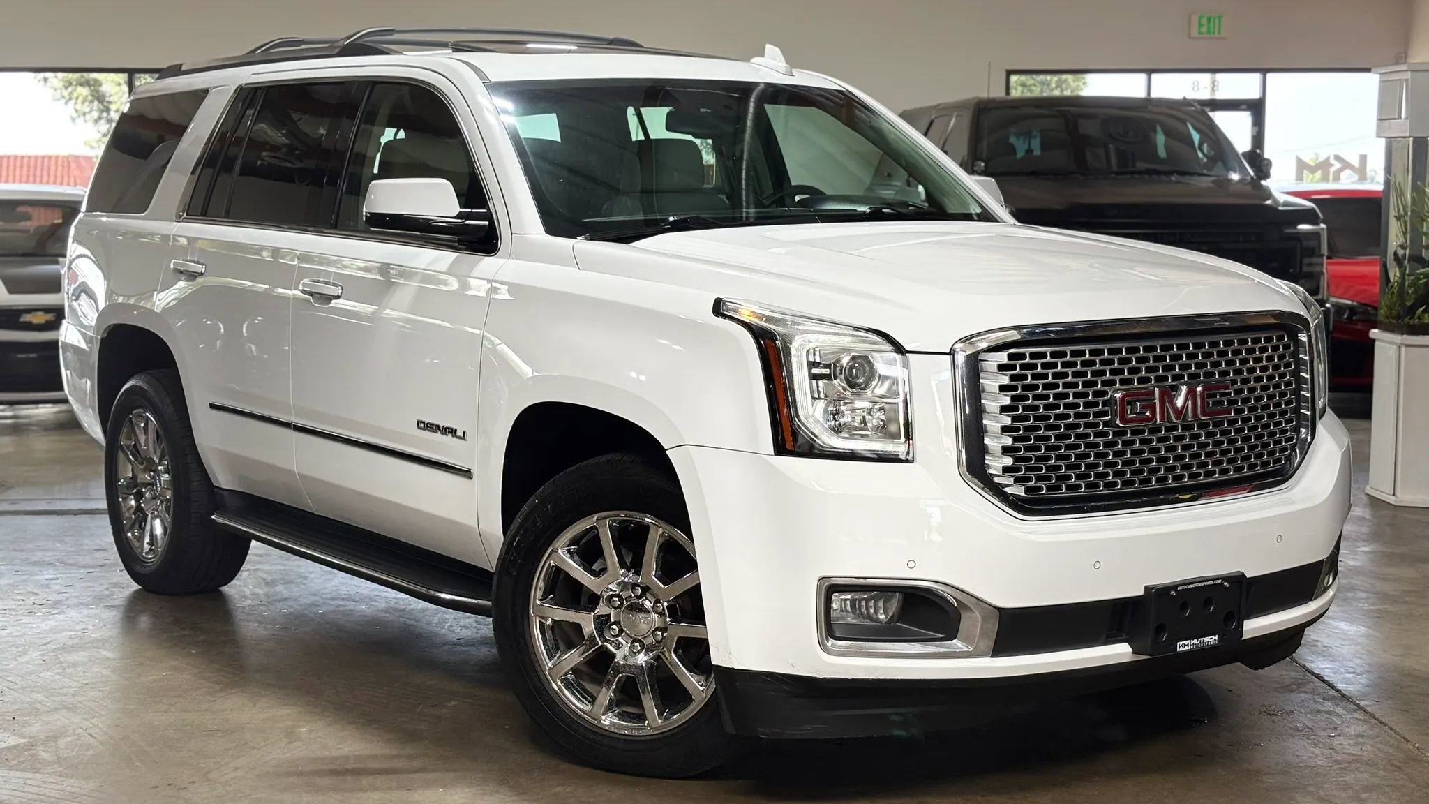 Used 2016 GMC Yukon Denali w/ Open Road Package image 1