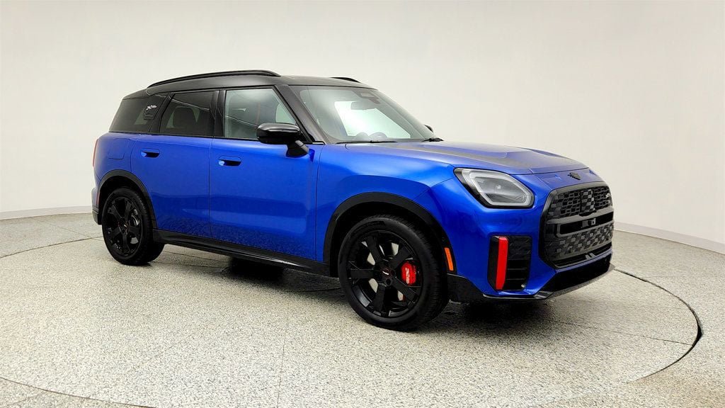 Used 2025 MINI Cooper Countryman John Cooper Works w/ Comfort Package Max AWD/4WD image 3