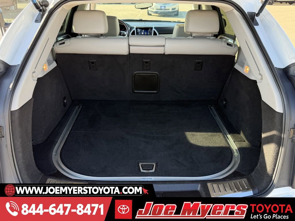 Used 2014 Cadillac SRX Premium image 31