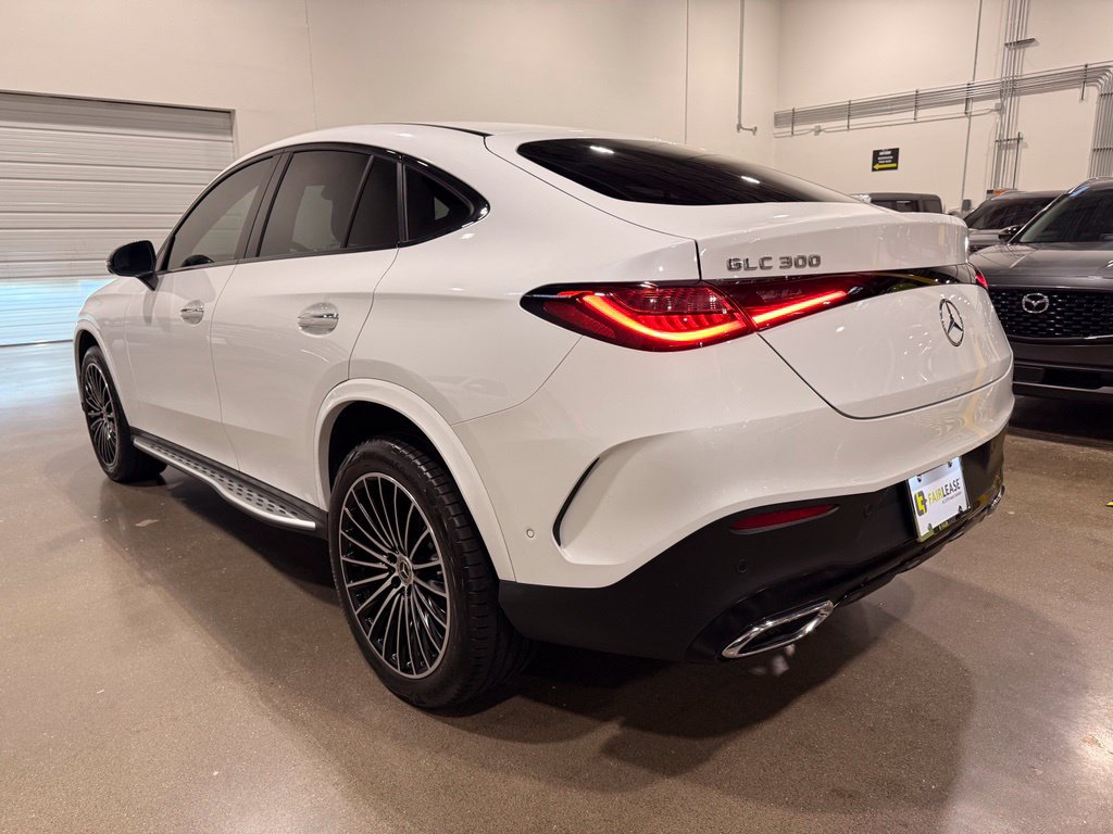 Used 2024 Mercedes-Benz GLC 300 4MATIC image 7