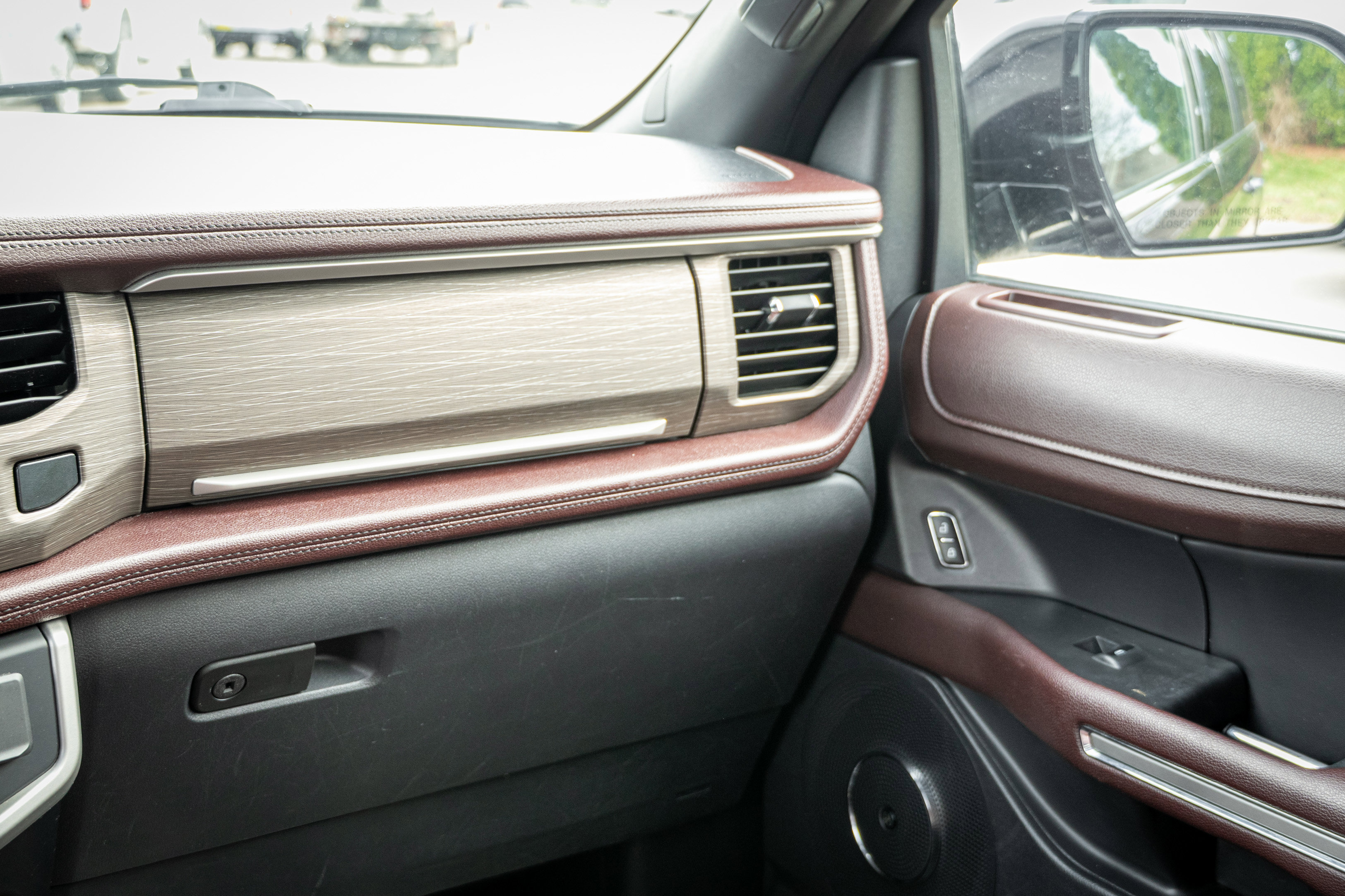 Used 2023 Ford Expedition Max Limited image 36