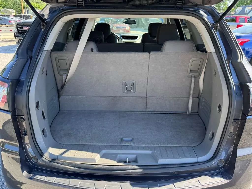Used 2016 Chevrolet Traverse LS AWD/4WD image 9