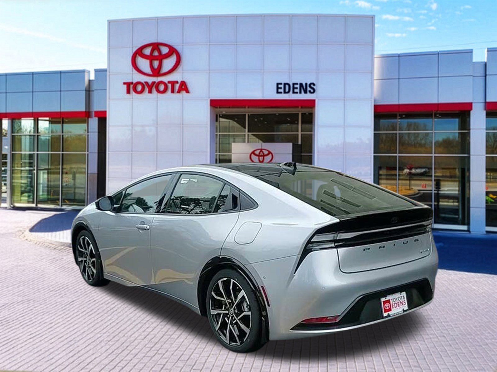 New 2026 Toyota Prius Plug-In Hybrid w/ Limited Premium Package FWD image 5