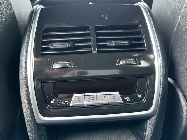 Used 2023 BMW X5 xDrive40i w/ Premium Package AWD/4WD image 34