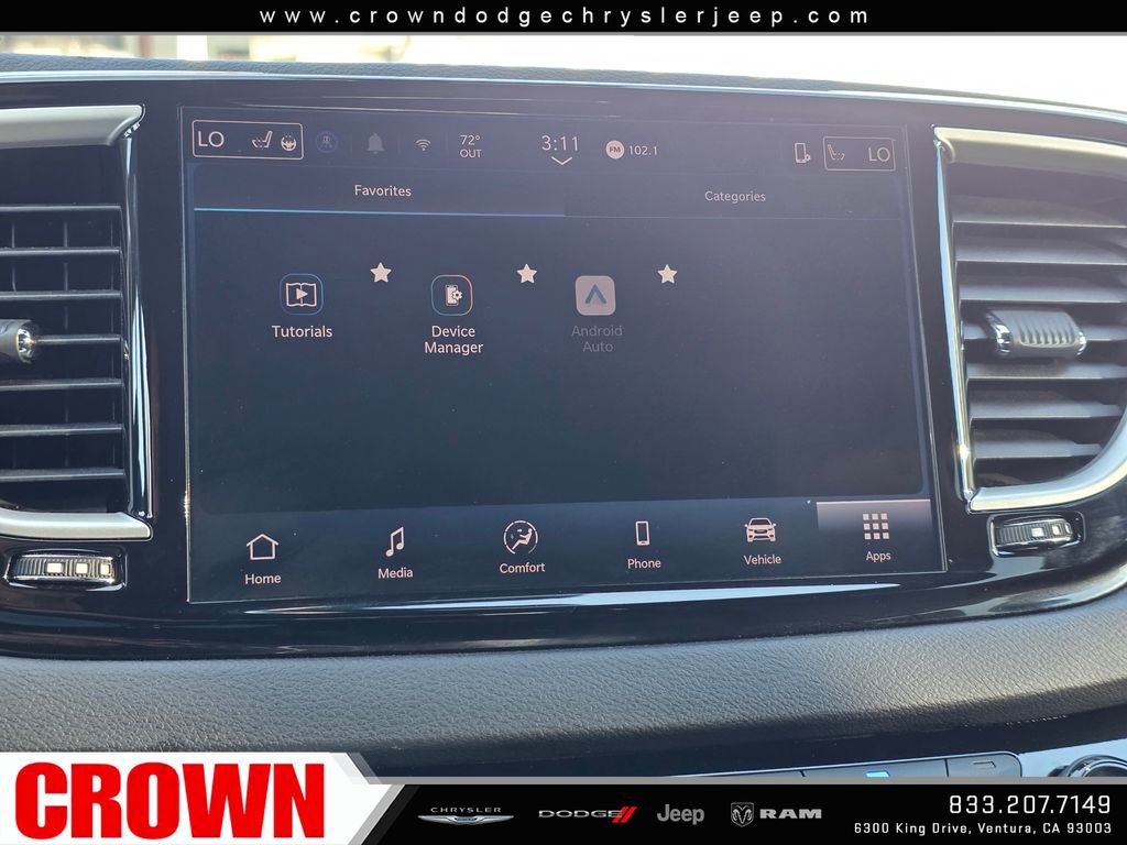 Used 2025 Chrysler Pacifica Select FWD image 24