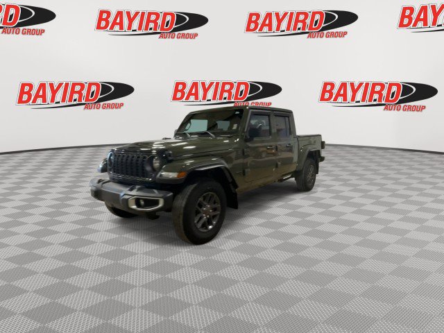 Used 2024 Jeep Gladiator Sport image 4