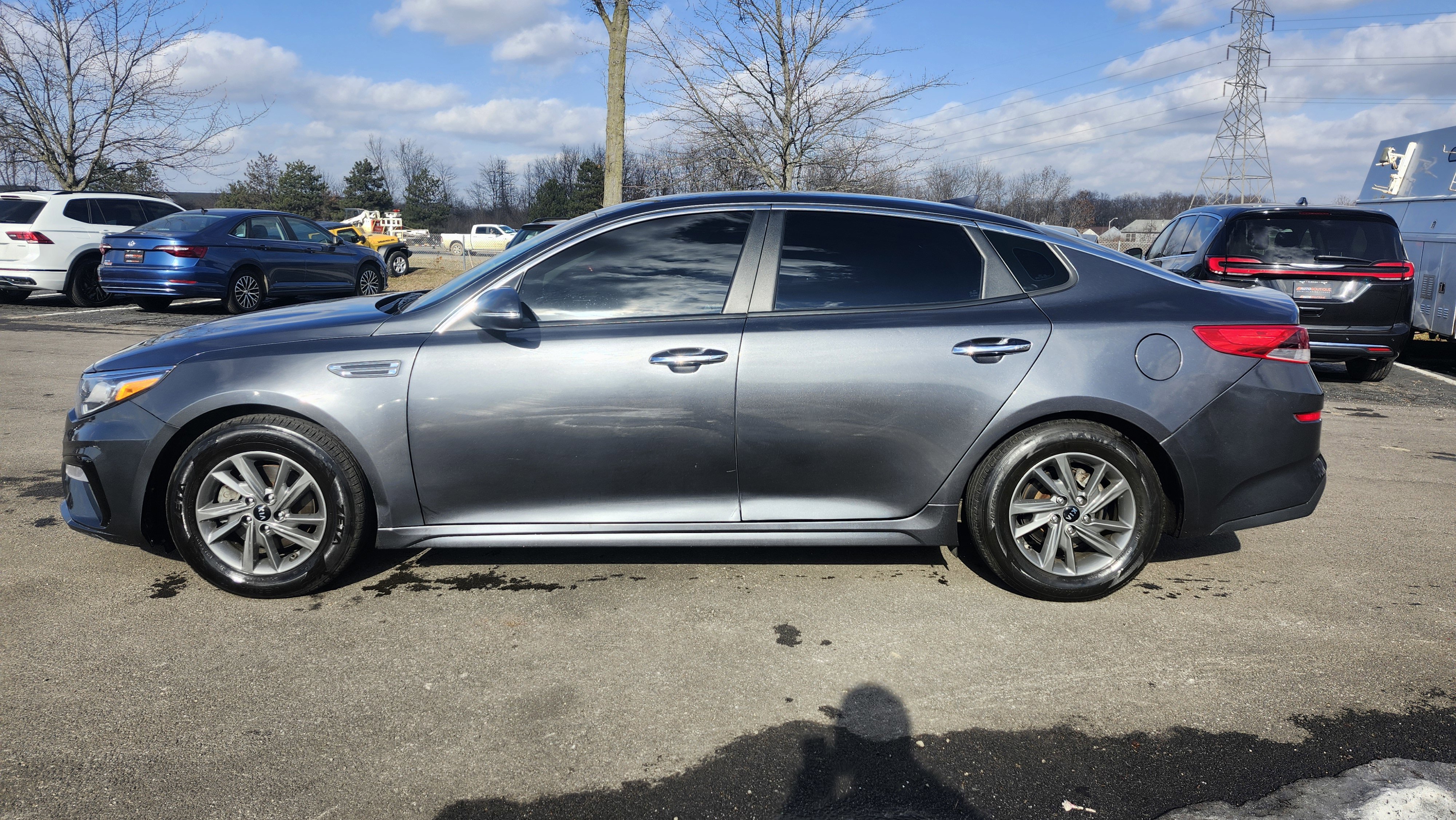 Used 2020 Kia Optima LX image 12