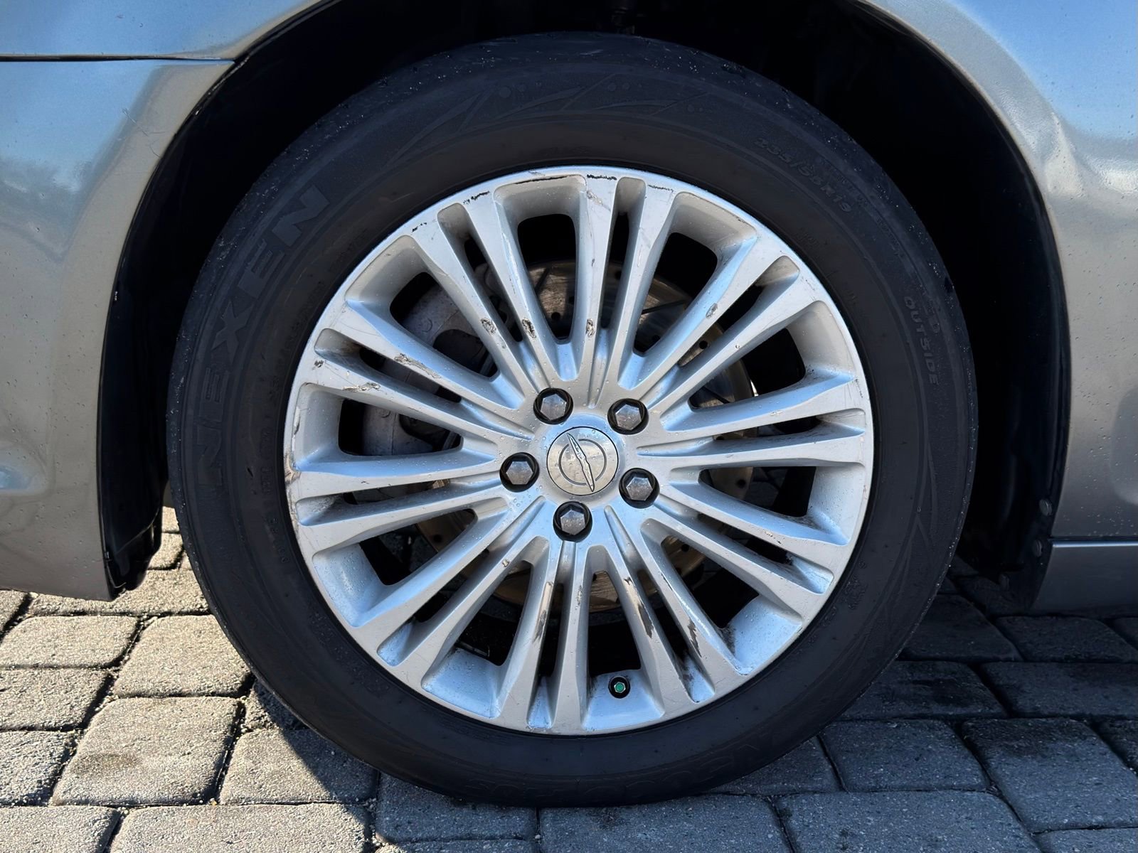 Used 2012 Chrysler 300 C w/ 19-Premium Speaker Group image 12