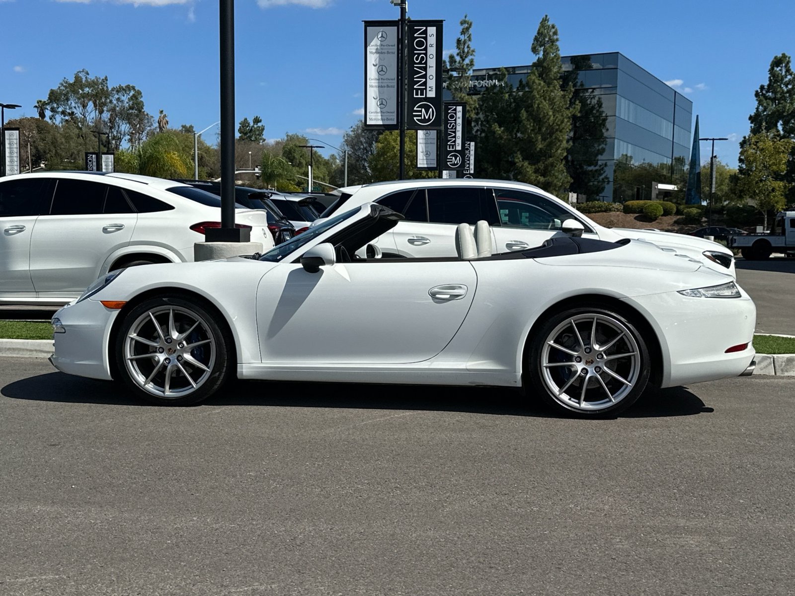 Used 2014 Porsche 911 Carrera RWD image 6
