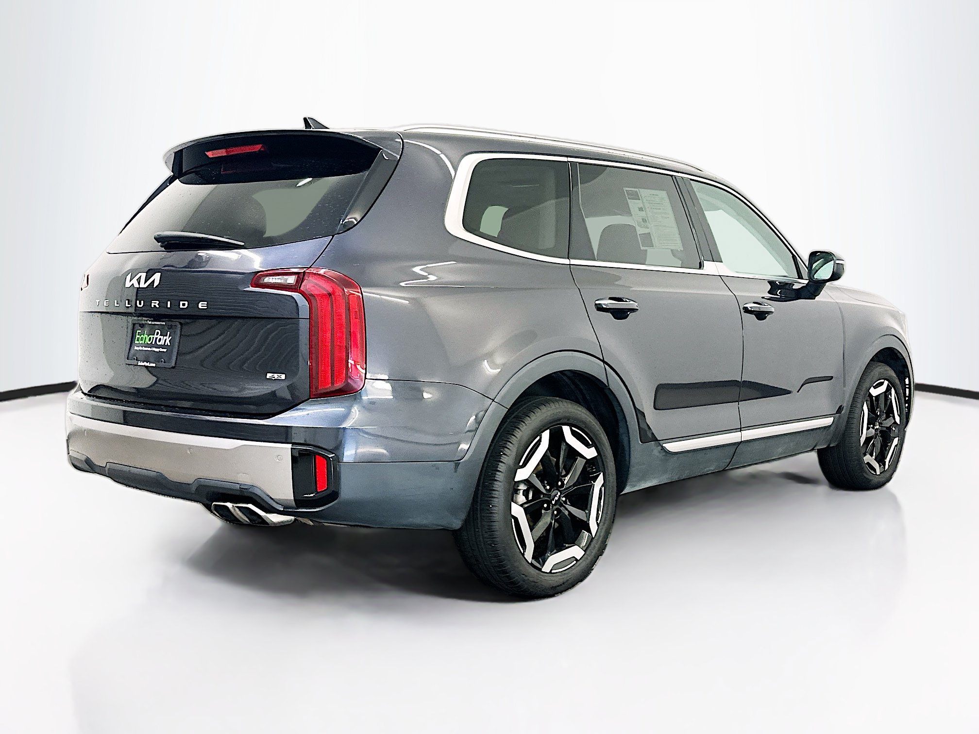 Used 2025 Kia Telluride S AWD/4WD image 9