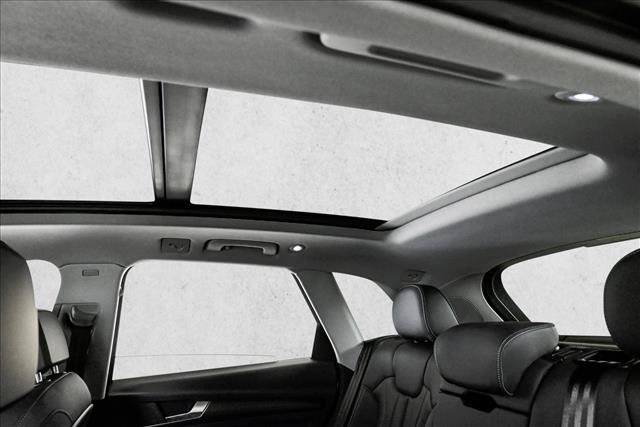 Used 2025 Audi Q5 e Premium Plus image 20