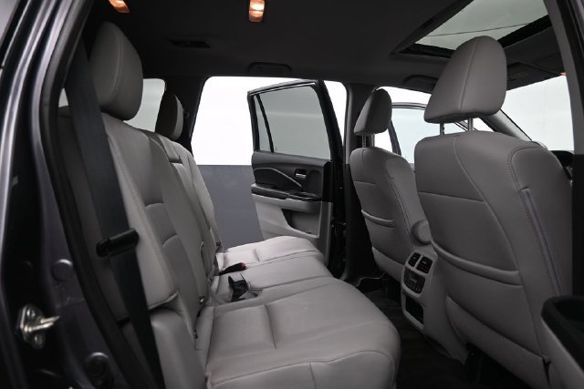 Used 2016 Honda Pilot EX-L image 6
