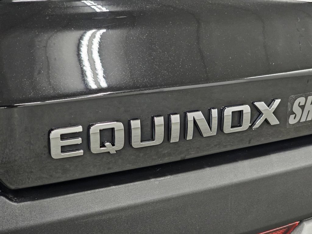 Used 2025 Chevrolet Equinox LT FWD image 24
