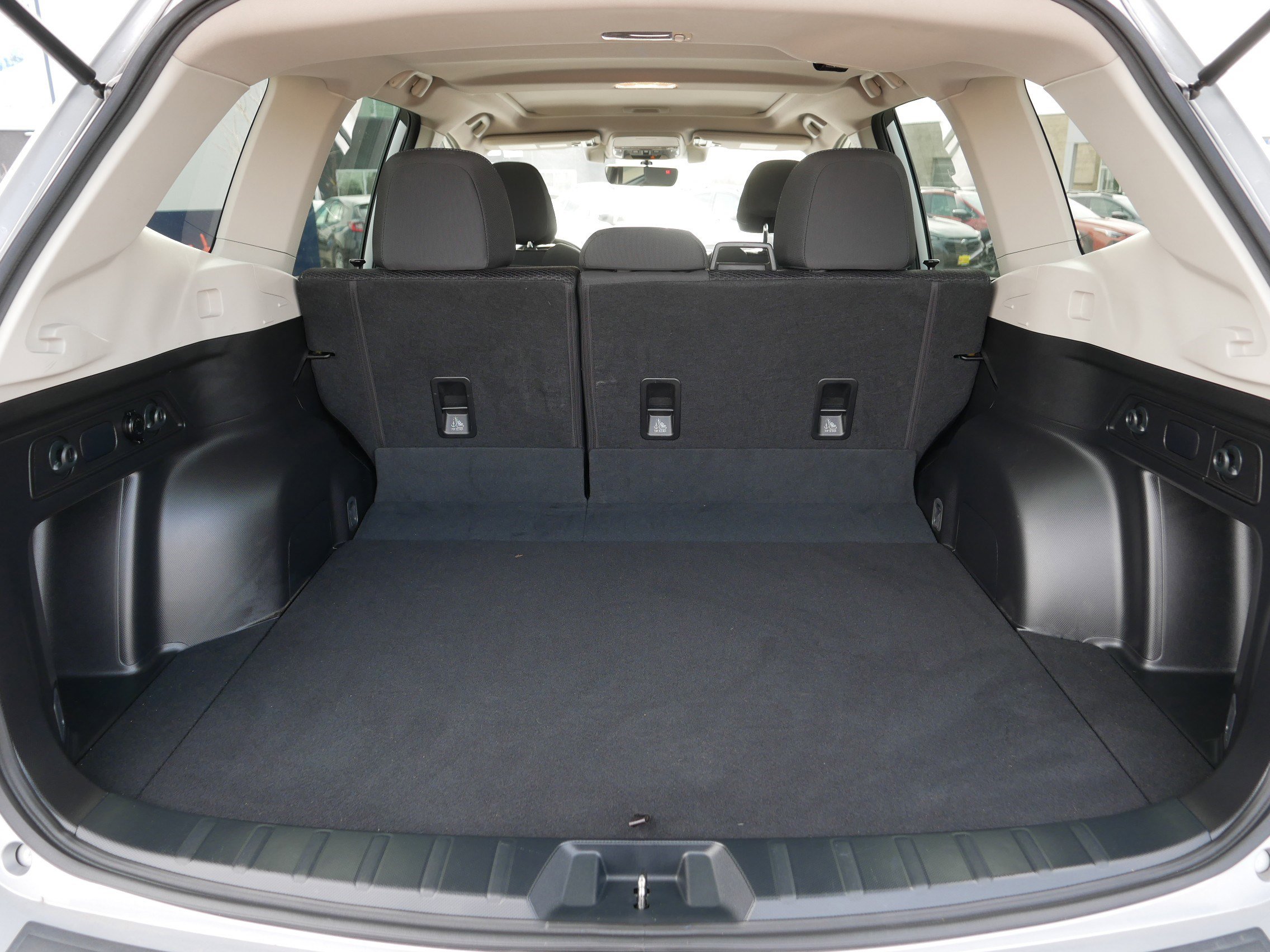 Used 2020 Subaru Forester Premium image 18