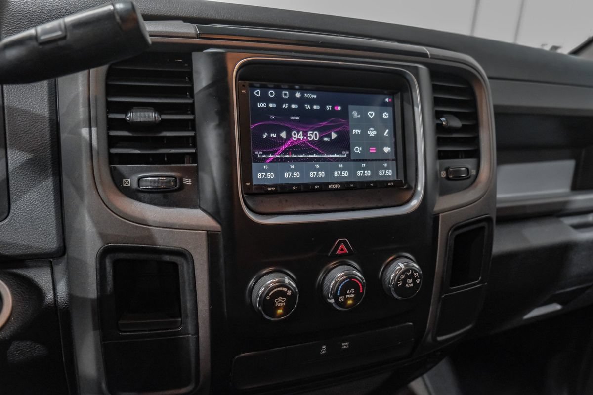 Used 2013 RAM 1500 Express RWD image 22