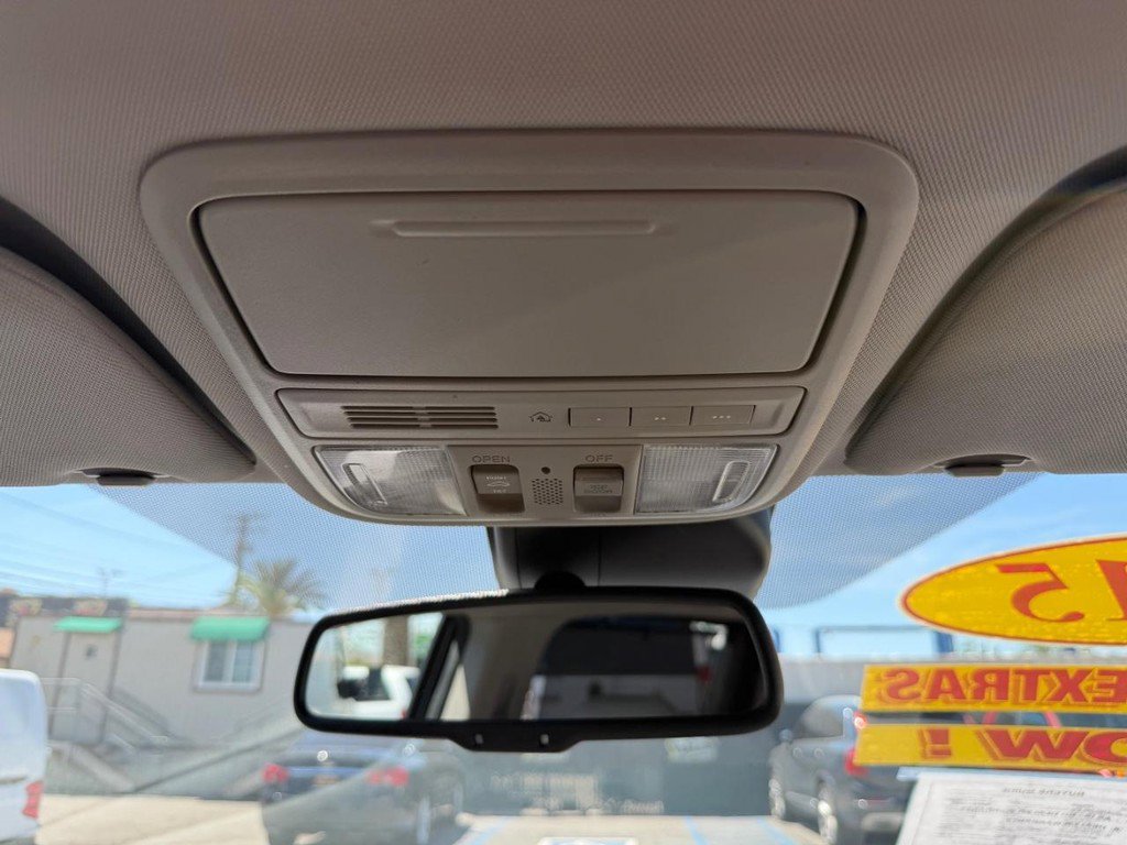 Used 2015 Honda Odyssey EX-L image 35