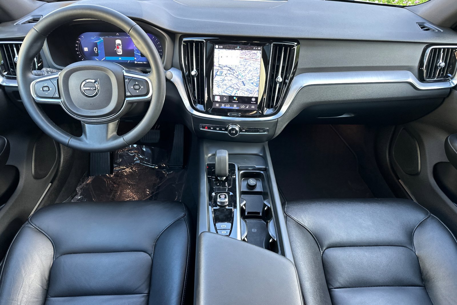 Certified 2023 Volvo S60 B5 Plus w/ Climate Package image 16