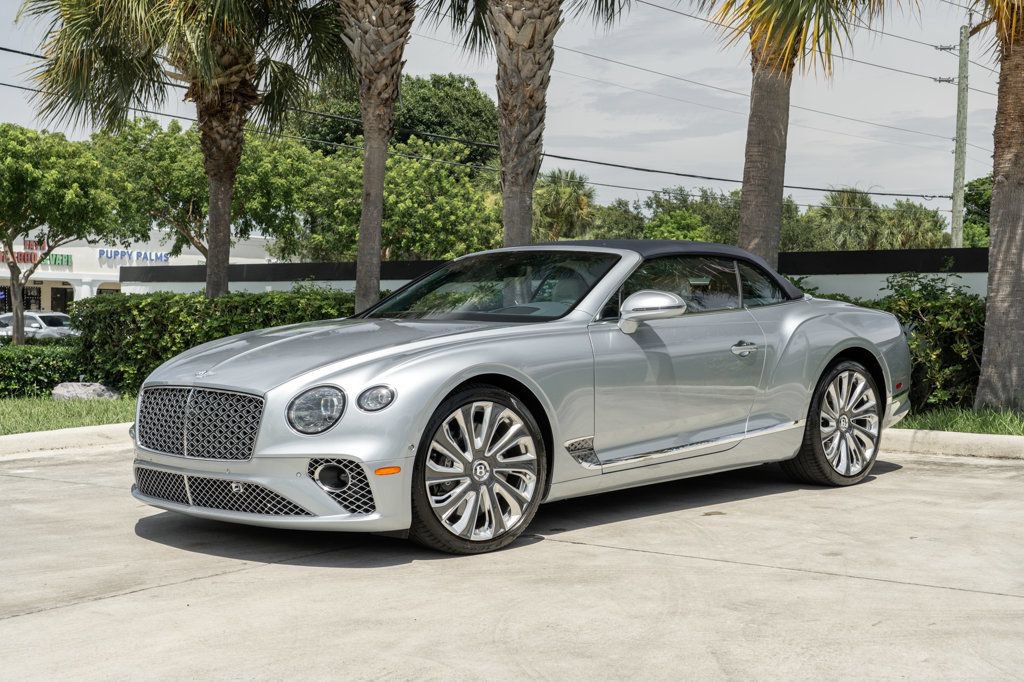 Used 2022 Bentley Continental GT Mulliner AWD/4WD image 2